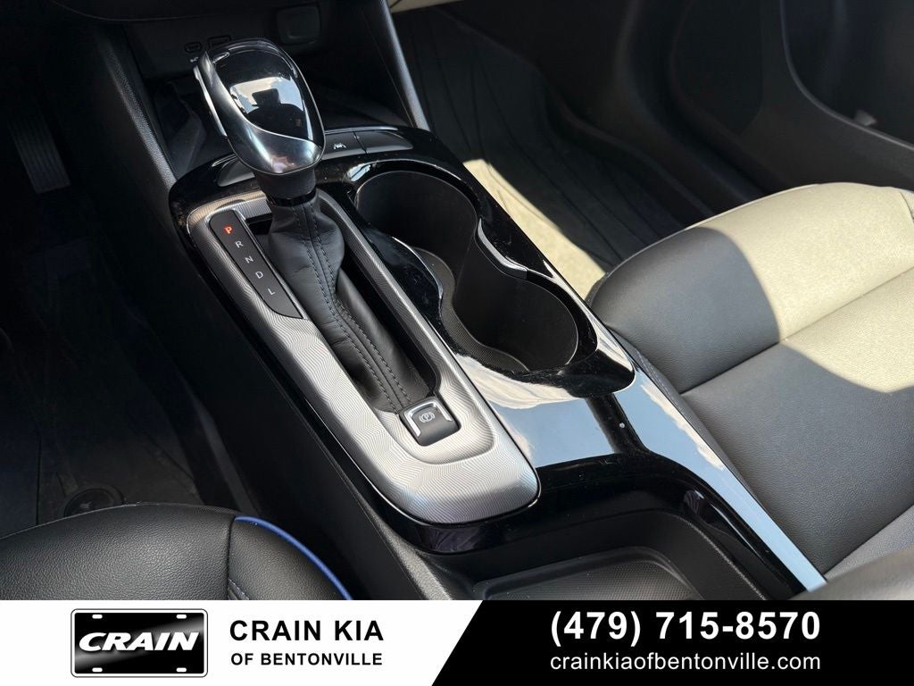 2025 Buick Envista Sport Touring - CARFAX ONE OWNER