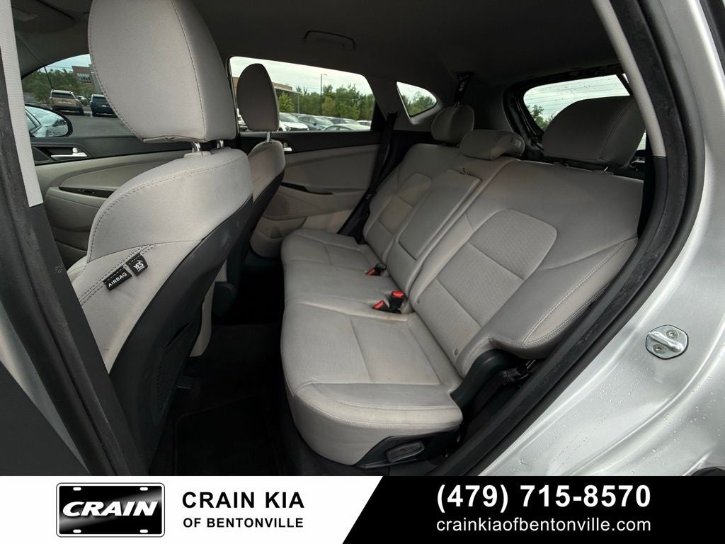 2019 Hyundai Tucson SE - CLEAN CARFAX