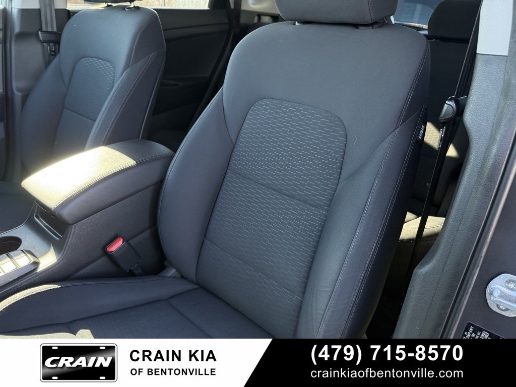 2019 Hyundai Tucson SE - AWD / CLEAN CARFAX