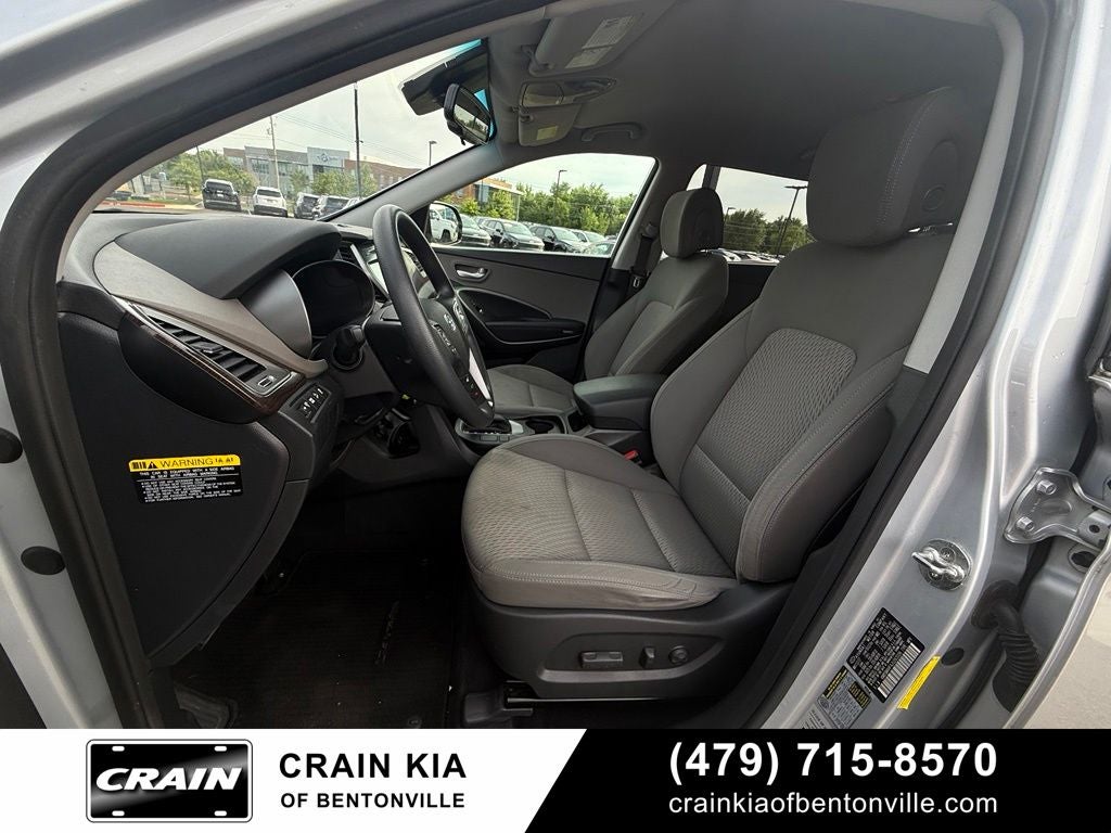 2018 Hyundai Santa Fe SE