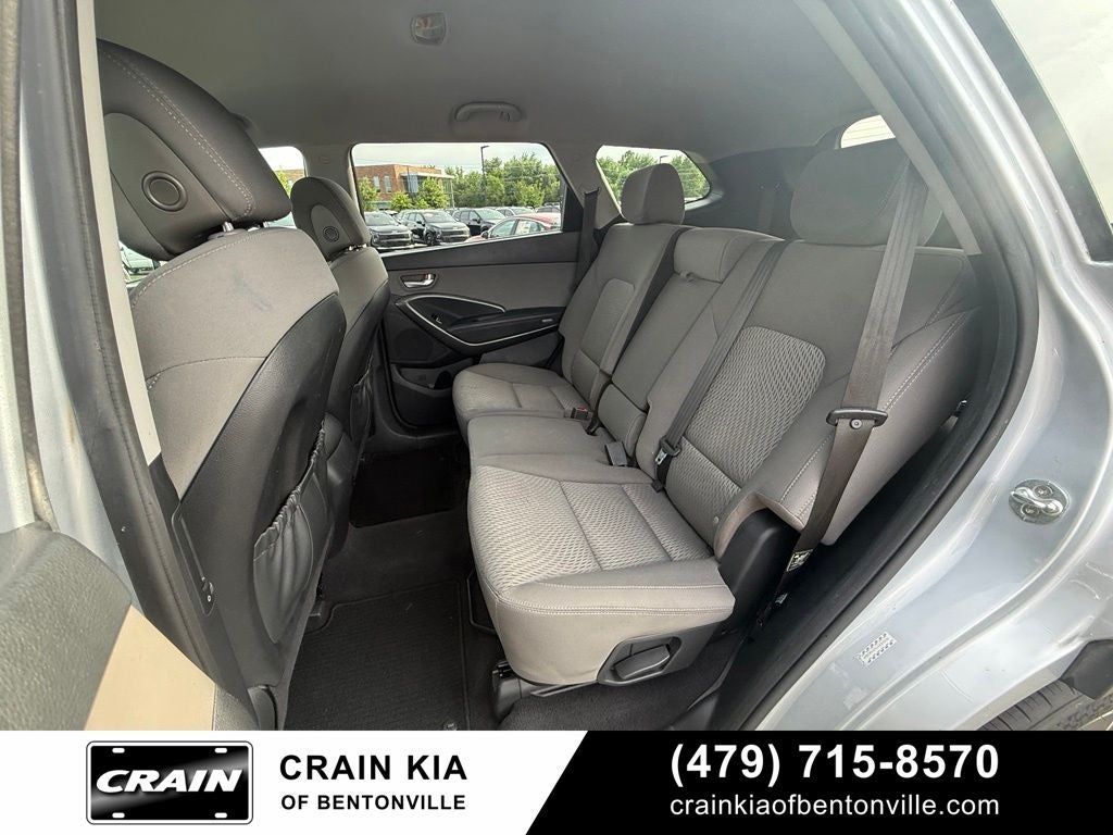 2018 Hyundai Santa Fe SE