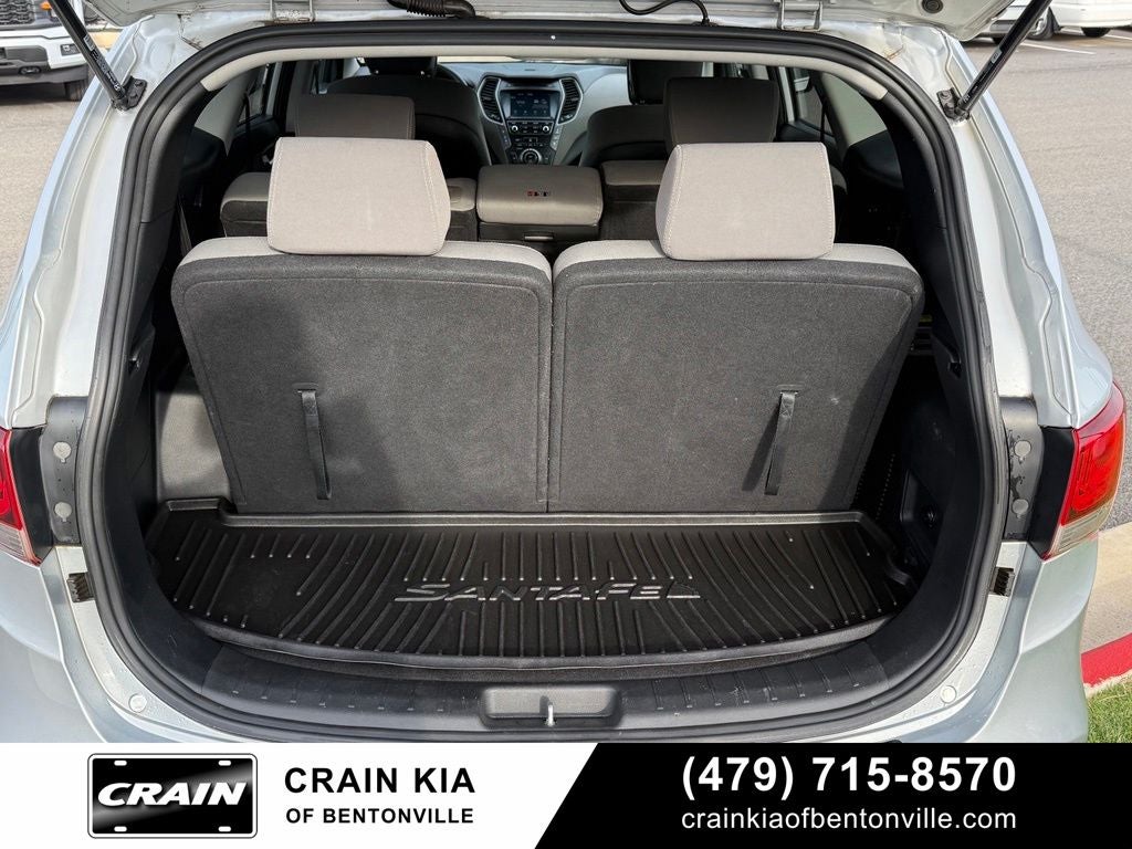 2018 Hyundai Santa Fe SE