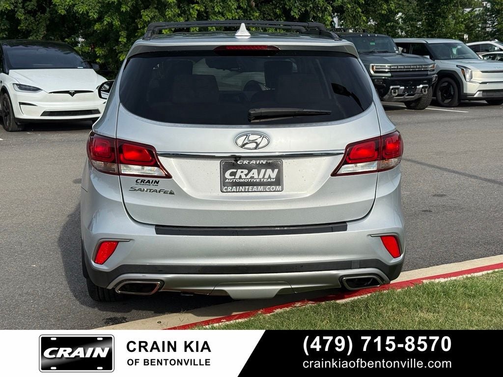 2018 Hyundai Santa Fe SE