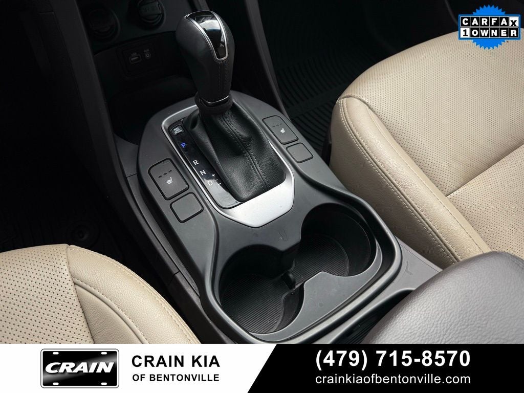 2017 Hyundai Santa Fe Limited - AWD / ONE OWNER / LEATHER