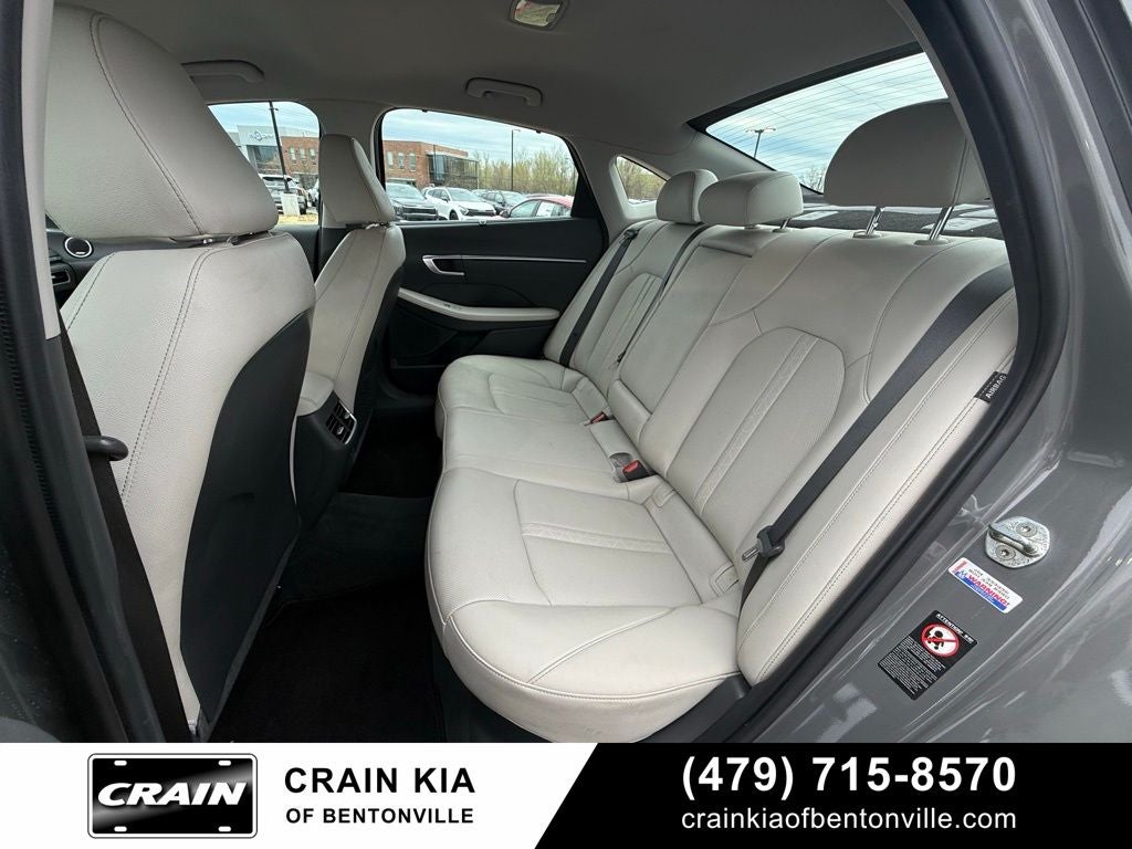 2022 Hyundai Sonata Hybrid Limited - CLEAN CARFAX / 51 HWY MPG / SOLAR PANEL ROOF