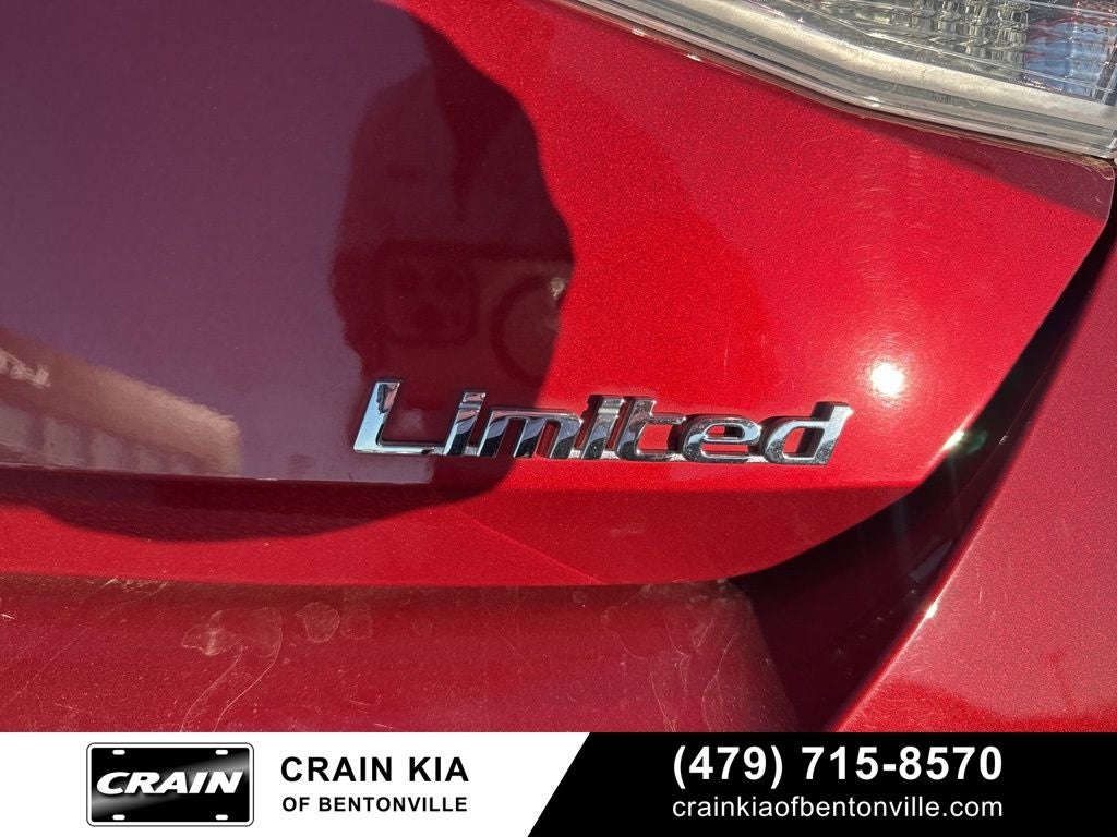 2023 Hyundai Elantra Limited - SUNROOF / CLEAN CARFAX / ONE OWNER