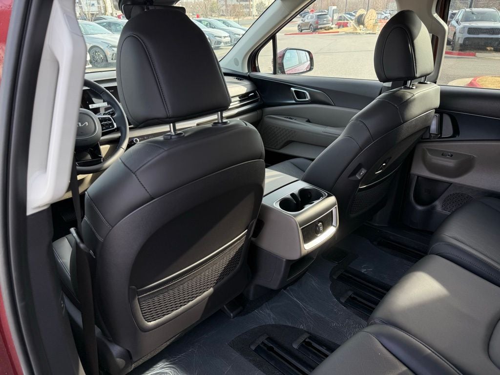 2026 Kia Carnival LXS