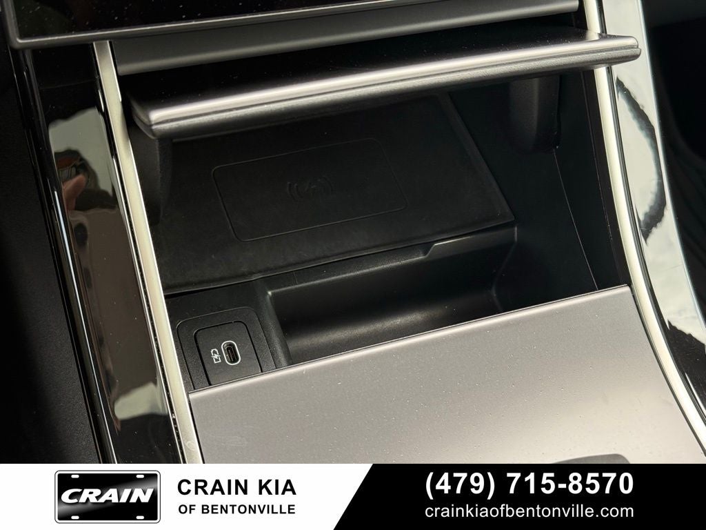 2024 Land Rover Range Rover Velar Dynamic SE - 4WD / SUNROOF / CLEAN CARFAX