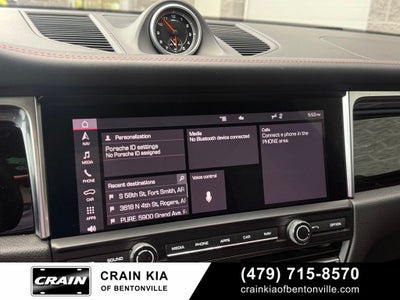 2021 Porsche Macan Base - AWD / PANORAMIC SUNROOF / CLEAN CARFAX