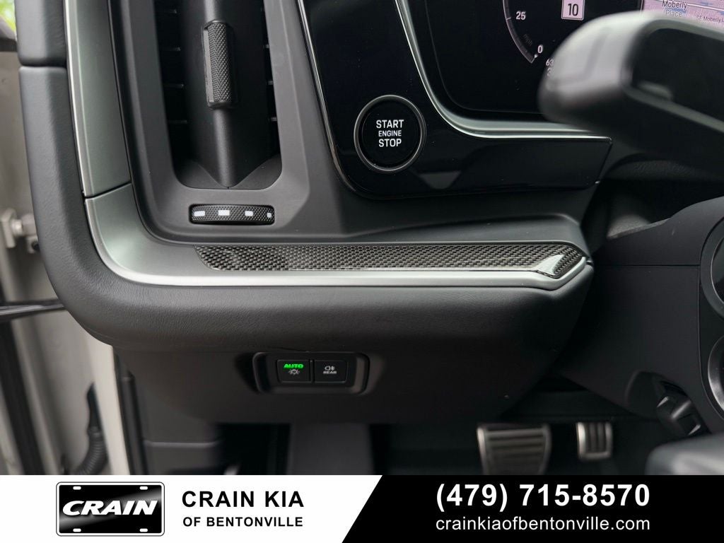 2024 Porsche Cayenne Coupe S - AWD / PANORAMIC SUNROOF / ONE OWNER