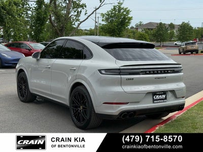 2024 Porsche Cayenne Coupe S - AWD / PANORAMIC SUNROOF / ONE OWNER