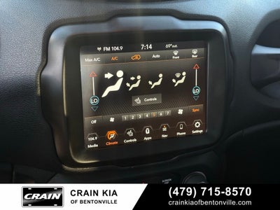 2022 Jeep Renegade Trailhawk - 4WD / PANORAMIC SUNROOF / ONE OWNER