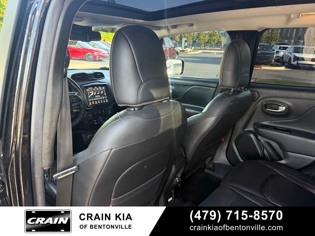 2022 Jeep Renegade Trailhawk - 4WD / PANORAMIC SUNROOF / ONE OWNER
