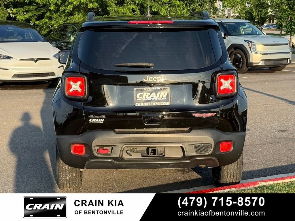 2022 Jeep Renegade Trailhawk - 4WD / PANORAMIC SUNROOF / ONE OWNER