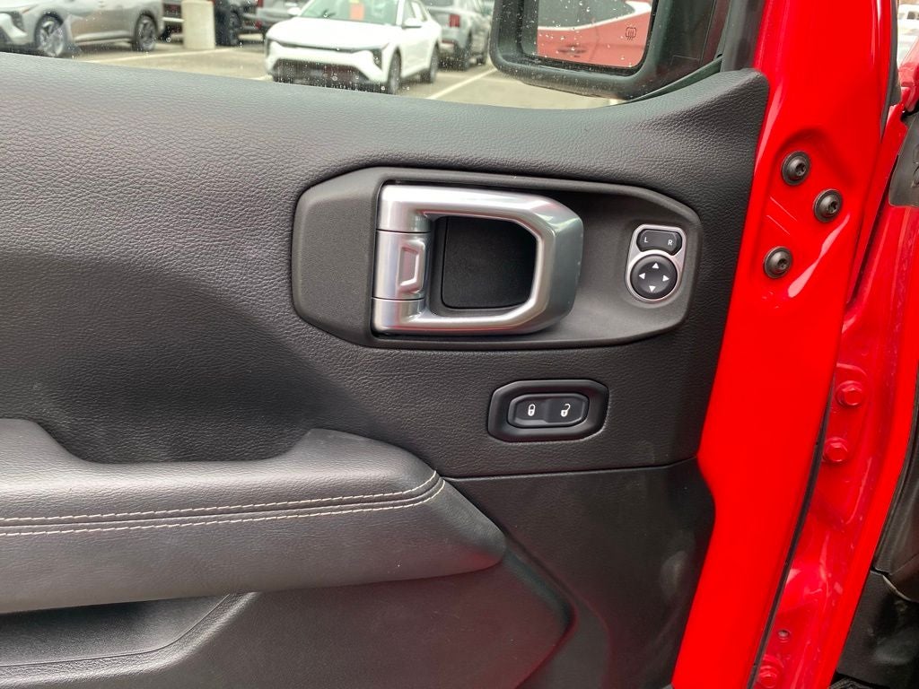 2021 Jeep Wrangler Unlimited Sahara 4xe 4X4 / HEATED SEATS