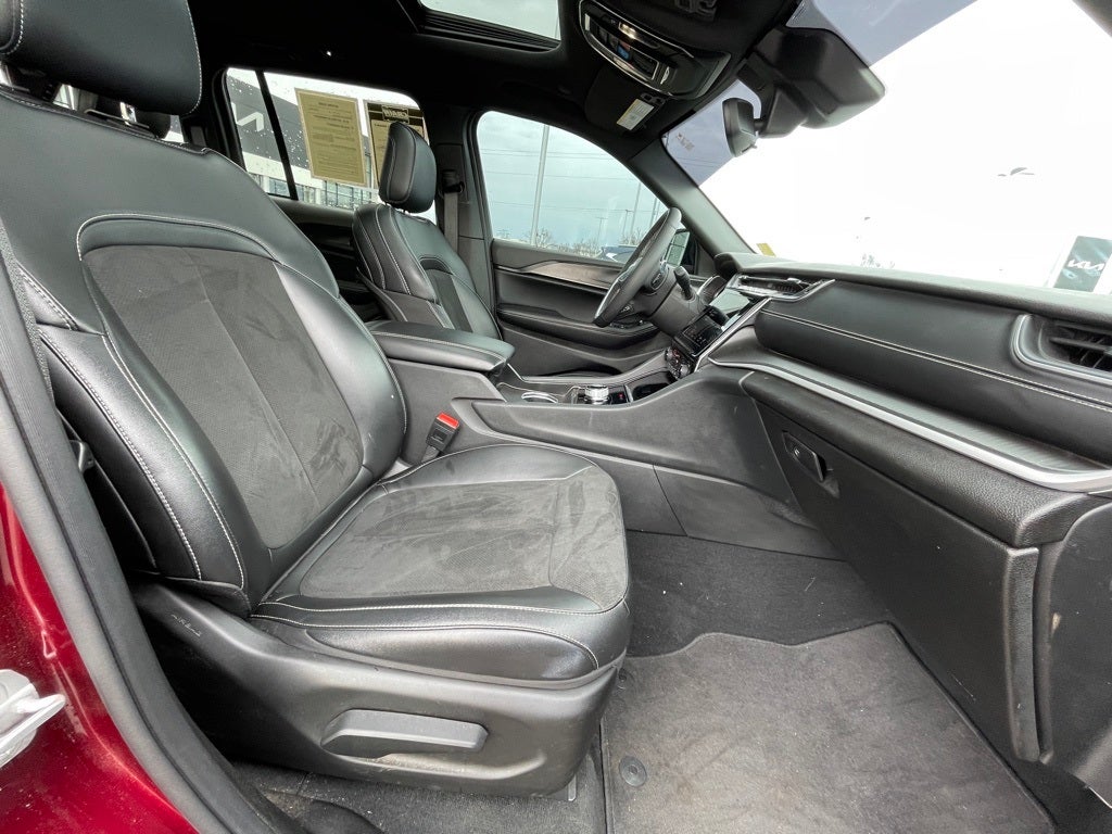 2024 Jeep Grand Cherokee Altitude X 4X4 / HEATED SEATS