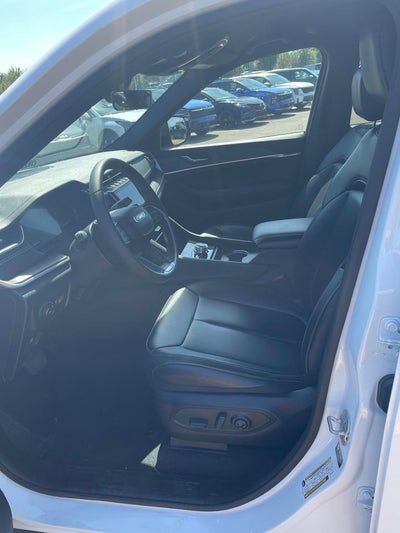 2025 Jeep Grand Cherokee Limited ONE OWNER / HEATED SEATS / NAV