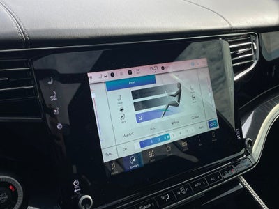 2023 Jeep Wagoneer Base 4X4 / NAV / HEATED SEATS