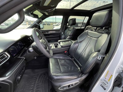 2023 Jeep Wagoneer Base 4X4 / NAV / HEATED SEATS