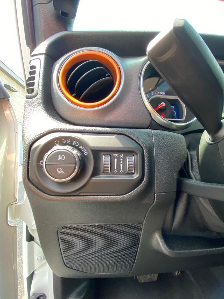 2021 Jeep Gladiator Mojave 4X4 / CLEAN CARFAX / HEATED SEATS / HARDTOP