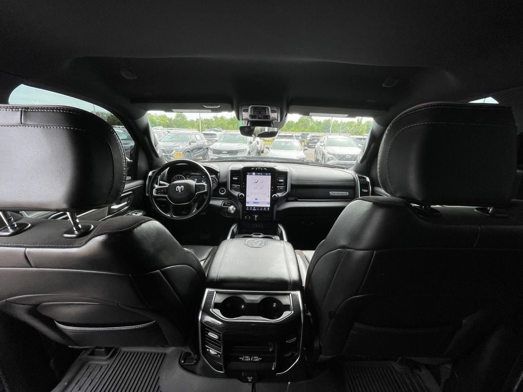 2023 RAM 1500 Laramie HEATED SEATS / NAV / COOLED SEATS