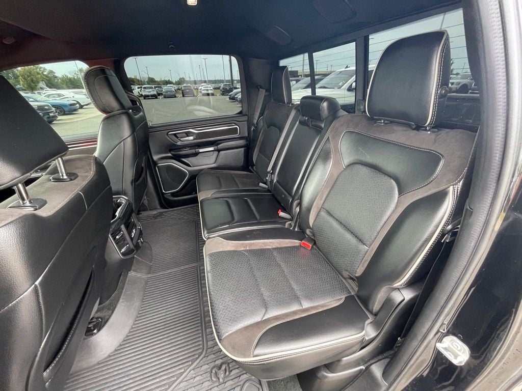 2023 RAM 1500 Laramie HEATED SEATS / NAV / COOLED SEATS