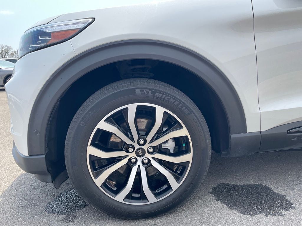 2021 Ford Explorer ST 4X4 / HEATED SEATS