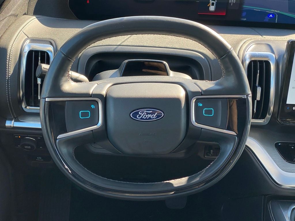 2025 Ford Expedition Platinum NAV / SUNROOF / HEATED SEATS