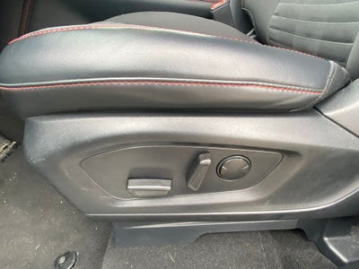 2025 Ford Explorer ST-Line 4X4 / HEATED SEATS / ONE OWNER