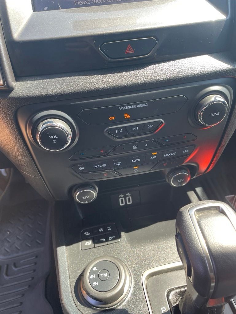2021 Ford Ranger Lariat FX4 PACKAGE / NAV / HEATED SEATS