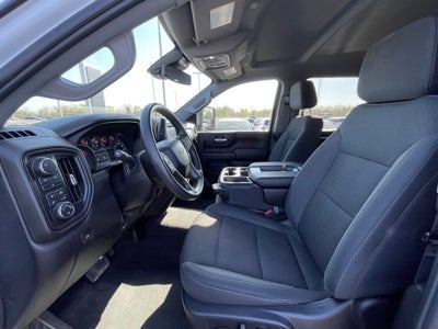 2024 Chevrolet Silverado 2500HD Custom 4X4 / ONE OWNER