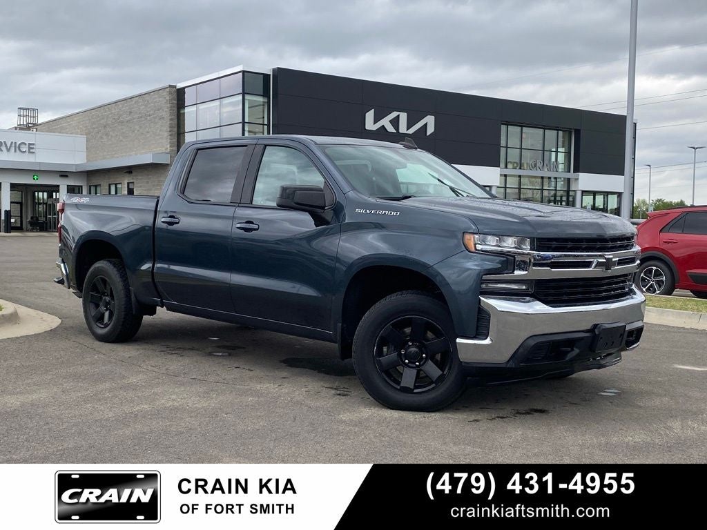 2020 Chevrolet Silverado 1500 LT 4X4 / HEATED SEATS