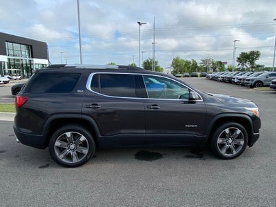 2017 GMC Acadia SLT-2 MOONROOF / REAR DVD ENTERTAINMENT
