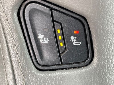 2018 Chevrolet Suburban LT HEATED SEATS / CLEAN CARFAX
