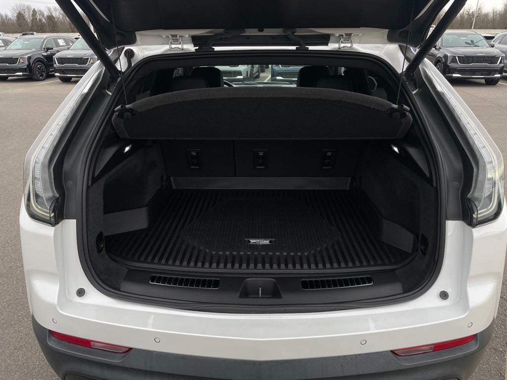 2020 Cadillac XT4 Sport AWD / LEATHER / HEATED SEATS