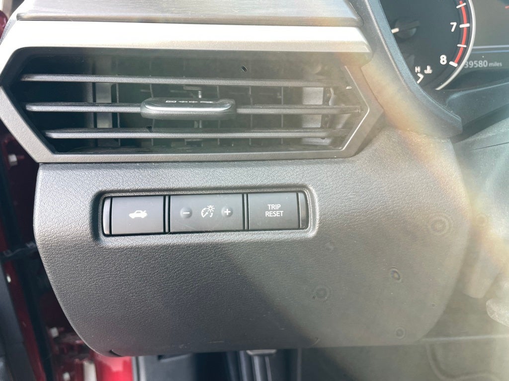 2024 Nissan Altima 2.5 SV ONE OWNER