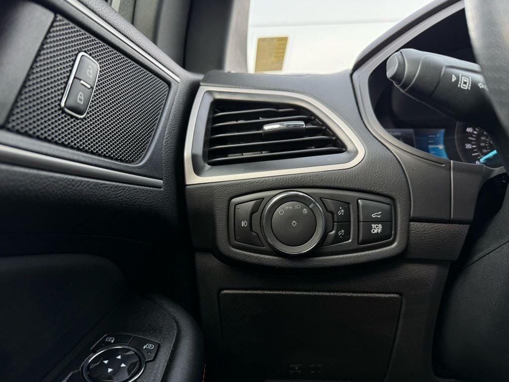 2024 Ford Edge ST Line AWD / HEATED SEATS / ONE OWNER