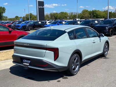 2026 Kia K4 LXS
