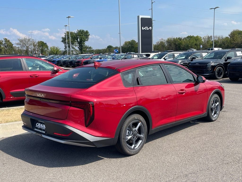 2026 Kia K4 LXS