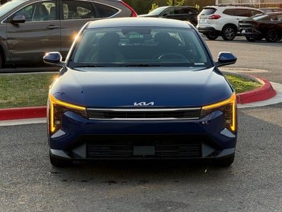 2026 Kia K4 LXS