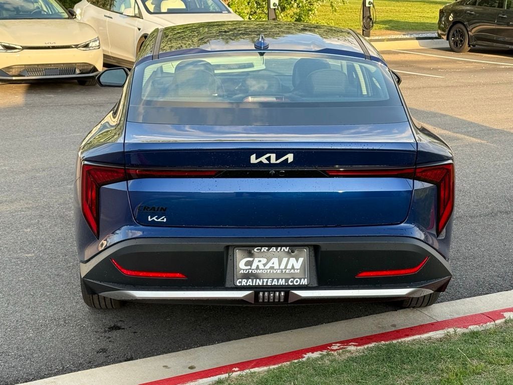 2026 Kia K4 LXS