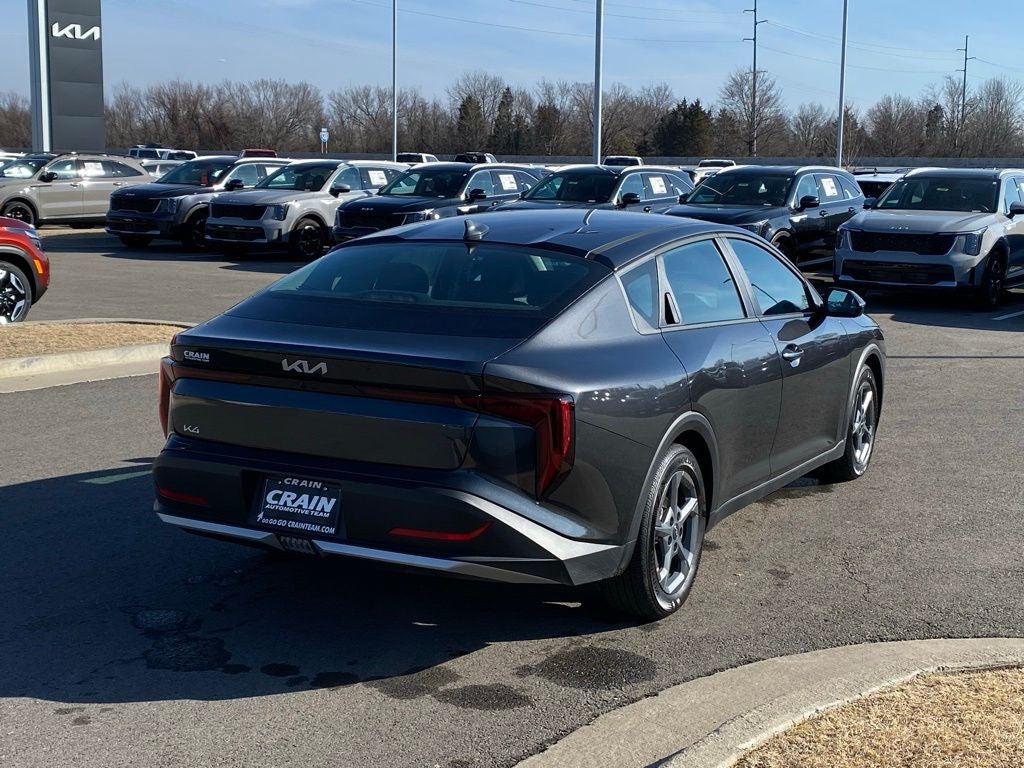 2025 Kia K4 LXS