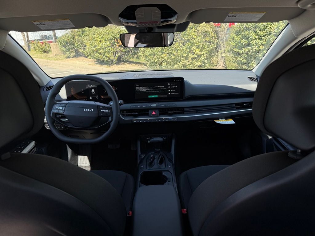 2026 Kia K4 LX