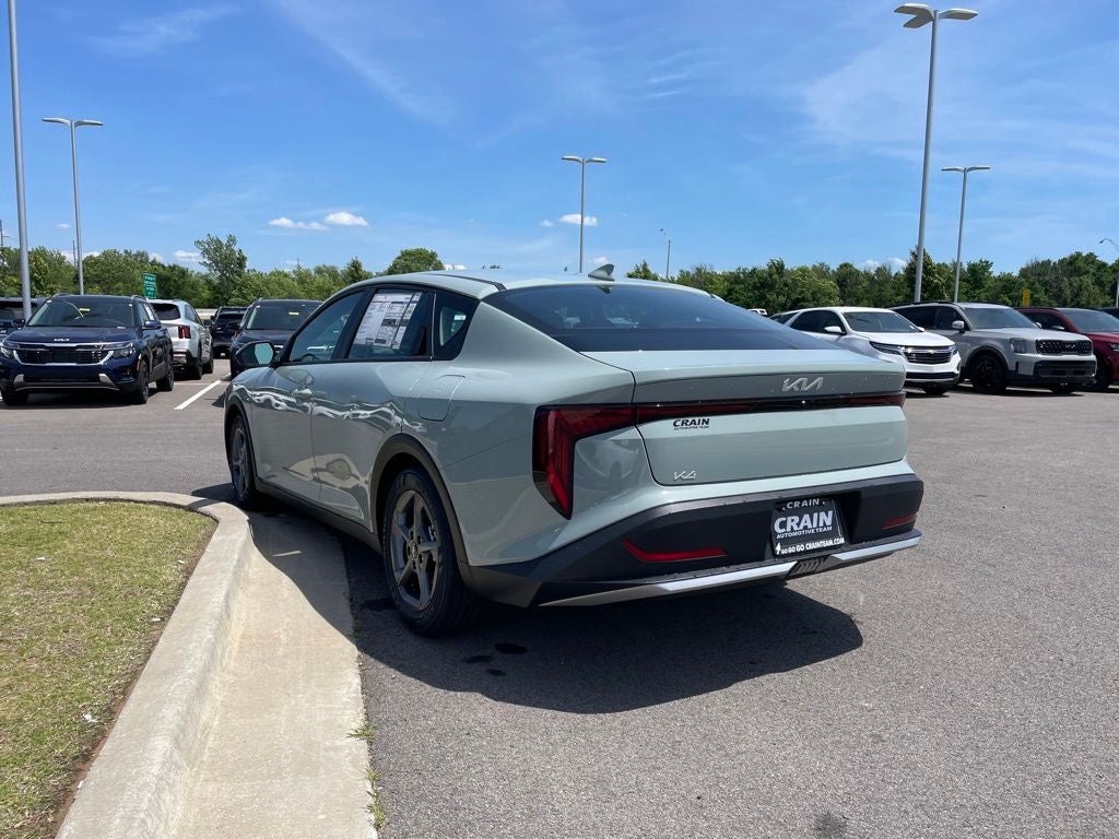 2026 Kia K4 LXS