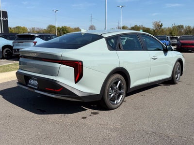 2027 Kia K4 LXS
