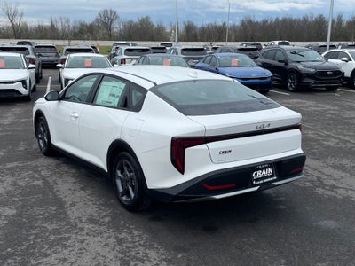 2026 Kia K4 LXS