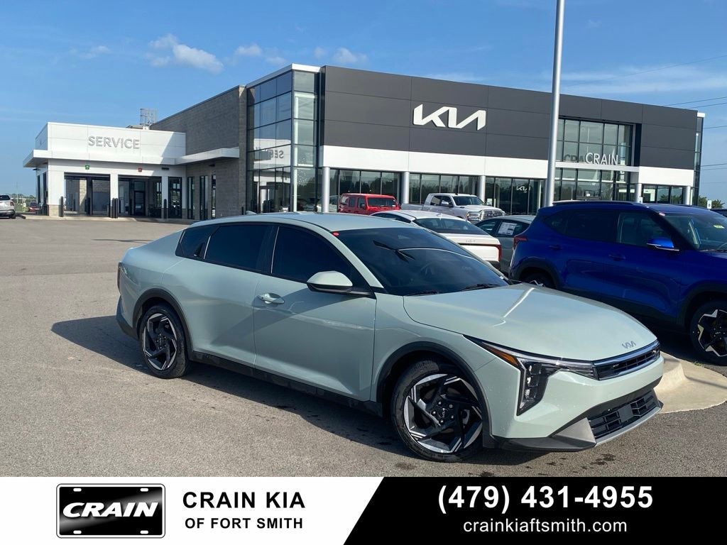 2025 Kia K4 EX ONE OWNER / CLEAN CARFAX