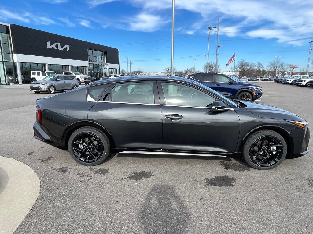 2025 Kia K4 GT-Line Turbo