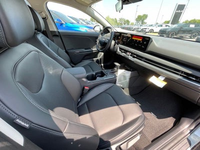 2026 Kia K4 EX