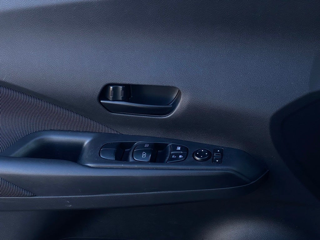 2020 Nissan Kicks S CLEAN CARFAX / LOW PAYMENTS